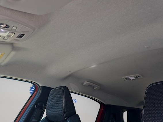 Vehicle image 10 Vehicle image 10