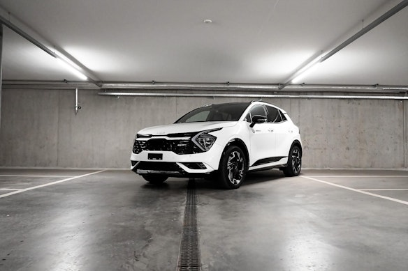 KIA Sportage 1.6 T-GDi Hybrid GT-Line 0