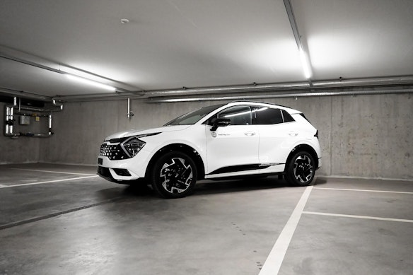 KIA Sportage 1.6 T-GDi Hybrid GT-Line 1