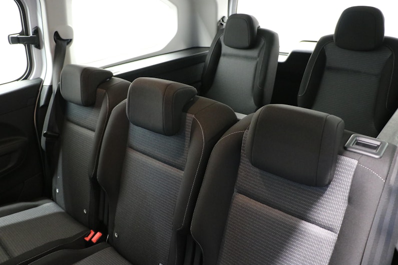 Vehicle image TOYOTA PROACE CITY VERSO