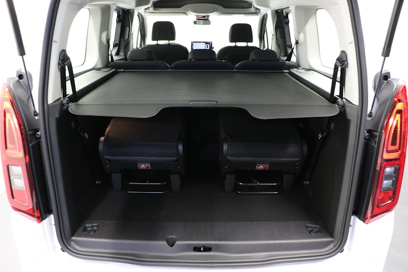 Vehicle image TOYOTA PROACE CITY VERSO