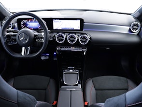 Vehicle image MERCEDES-BENZ A 200 Night Star AMG Line