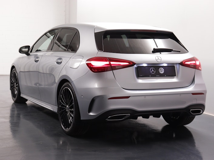 Vehicle image MERCEDES-BENZ A 200