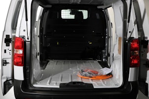 Vehicle image TOYOTA PROACE Van L1 50KWh Advanced