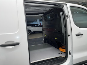 immagine del veicolo TOYOTA PROACE Van L1 50KWh Advanced