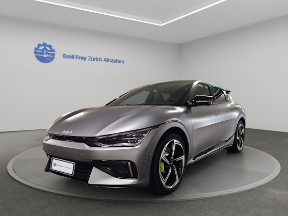 First vehicle image First vehicle image