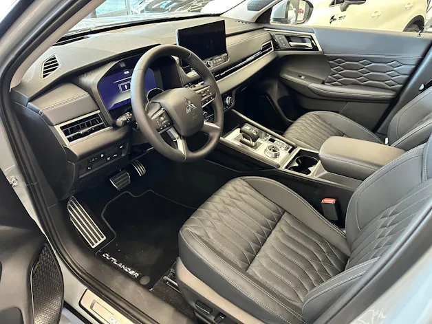 Mitsubishi Outlander 2.4 PHEV Instyle 4x4