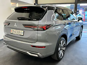 Mitsubishi Outlander 2.4 PHEV Instyle 4x4