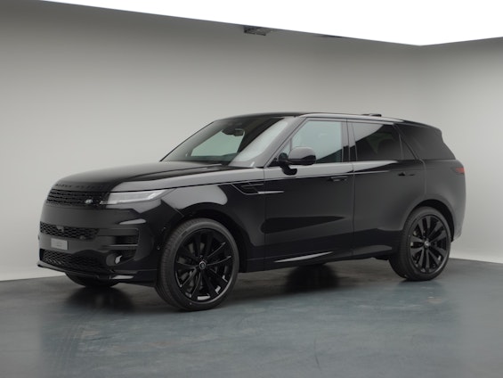 First vehicle image
