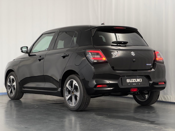 Vehicle image SUZUKI SWIFT