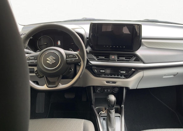 Vehicle image 8 Vehicle image 8