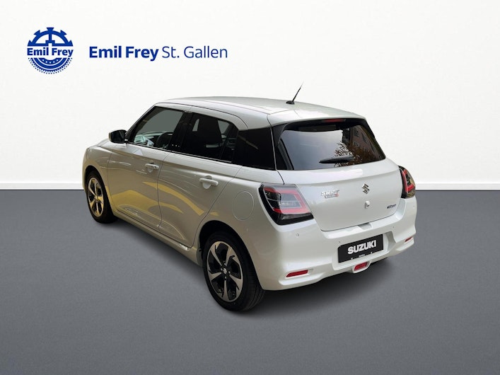 Vehicle image SUZUKI SWIFT