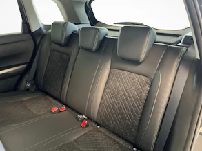 https://vehicle.imgix.net/3853620/a127cfad-2dbe-4c9b-921e-a1f71da8033d.jpg