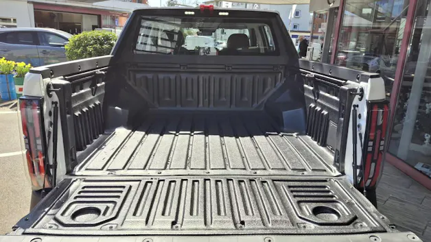 Maxus eTerron 9 E-Motor 102kWh Luxury