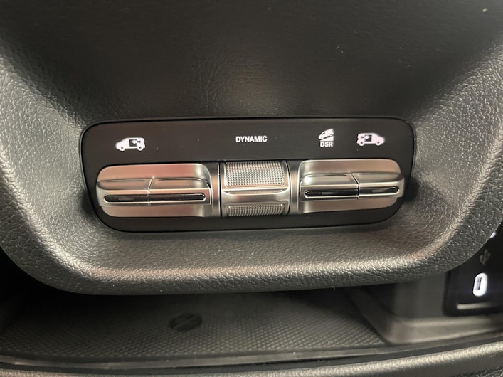 Vehicle image MERCEDES-BENZ VITO