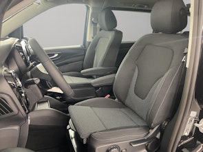 Vehicle image MERCEDES-BENZ Vito 116 Kombi L 2.0 CDI Select Family