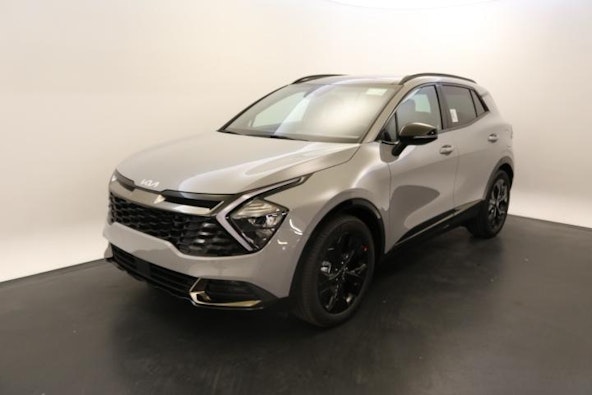 First vehicle image