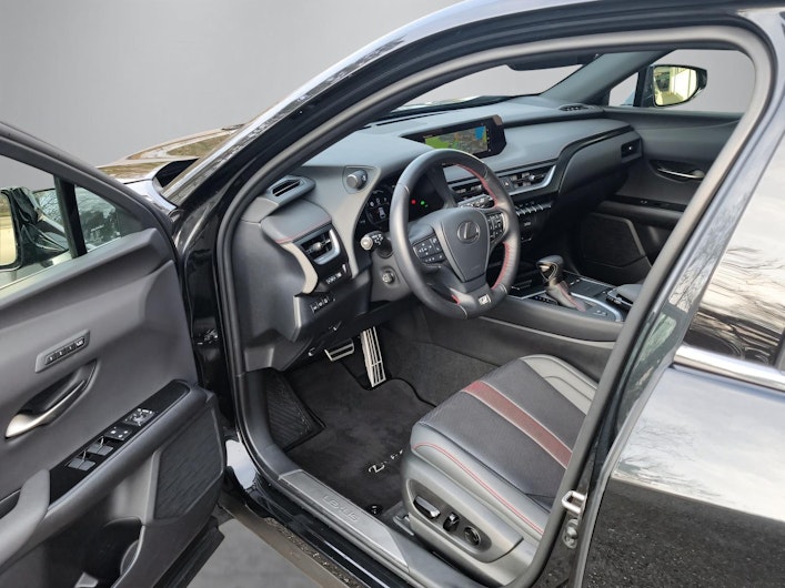 Vehicle image LEXUS UX