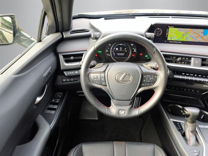 Vehicle image LEXUS UX