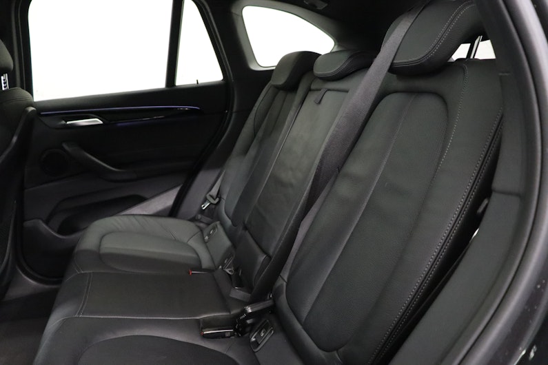 Vehicle image BMW X1