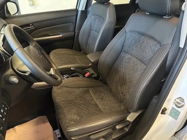 Suzuki Vitara 1.5 Compact Top Hybrid 4x4