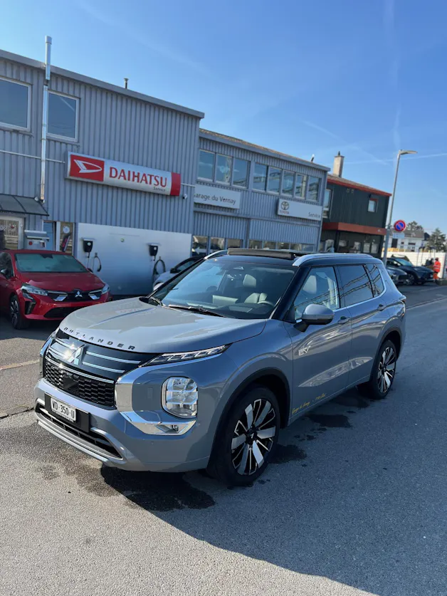 Mitsubishi Outlander 2.4 PHEV Instyle 4x4