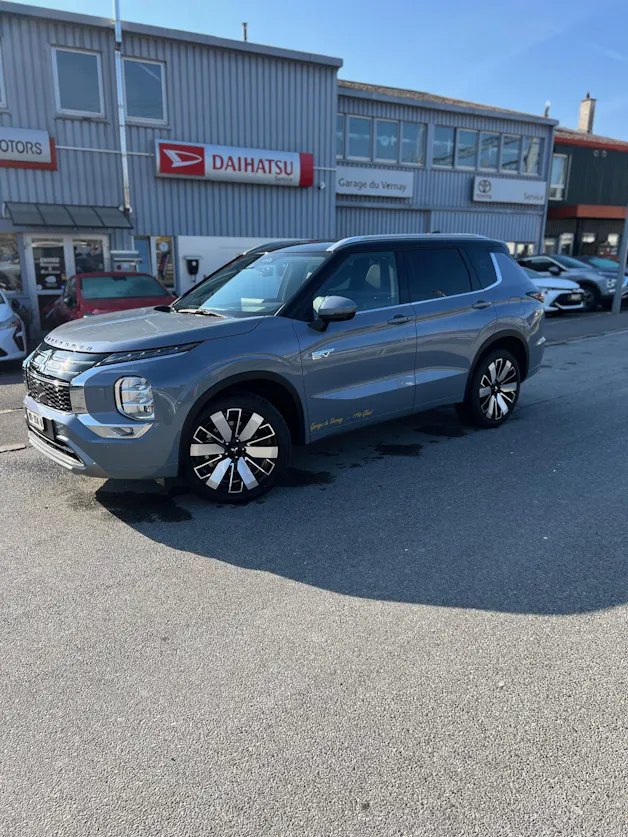 Mitsubishi Outlander 2.4 PHEV Instyle 4x4