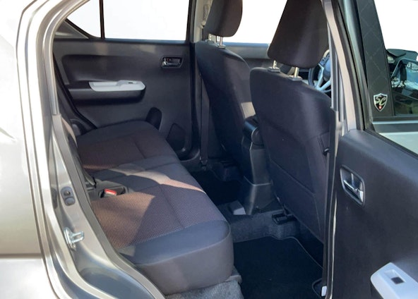 Vehicle image 20 Vehicle image 20