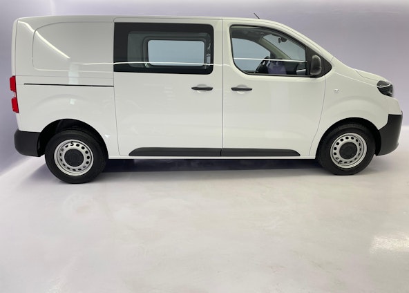 Vehicle image 2 Vehicle image 2