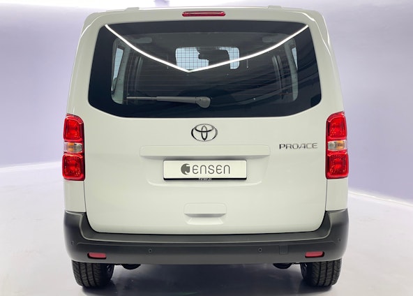 Vehicle image 3 Vehicle image 3