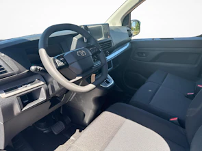 Fahrzeugbild TOYOTA PROACE Van L2 2.0 D Advanced