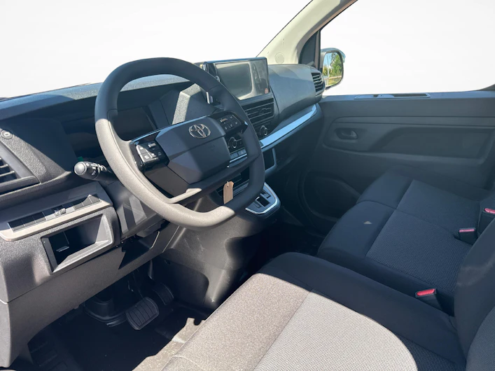 Fahrzeugbild TOYOTA PROACE