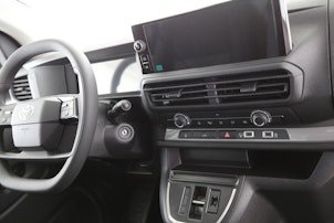 Vehicle image TOYOTA PROACE Van L1 2.0 D Advanced