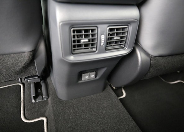 Vehicle image 14 Vehicle image 14