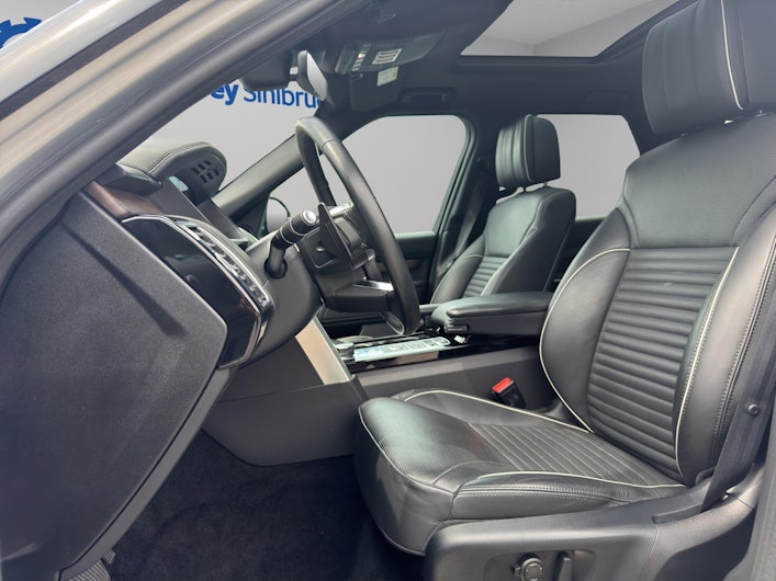 Vehicle image LAND ROVER DISCOVERY