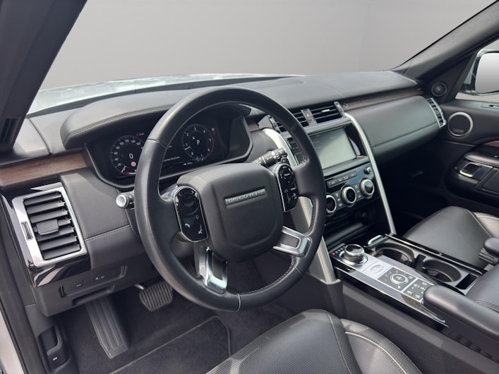 Vehicle image LAND ROVER DISCOVERY