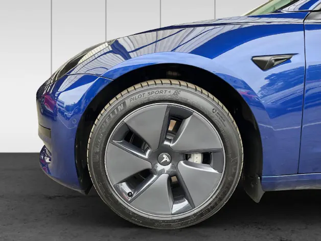 Tesla Model S 100 D