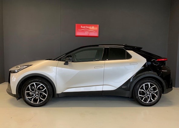 Vehicle image 8 Vehicle image 8