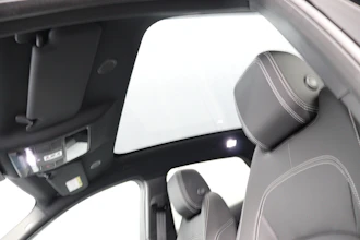 https://vehicle.imgix.net/3854658/e849daaa-ee08-4dce-9ebe-0950691b74be.JPG
