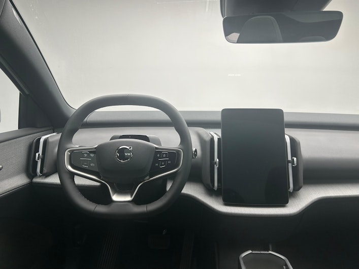 Vehicle image VOLVO EX 30