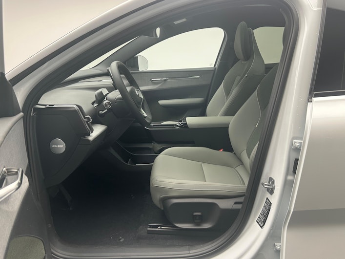 Vehicle image VOLVO EX 30