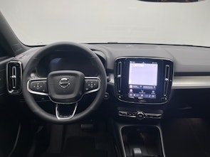 Vehicle image VOLVO XC40 2.0 B4 MH Plus Dark