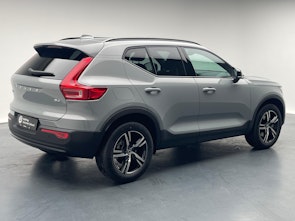 Vehicle image VOLVO XC40 2.0 B4 MH Plus Dark