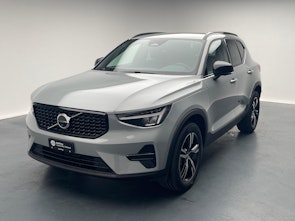 Vehicle image VOLVO XC40 2.0 B4 MH Plus Dark