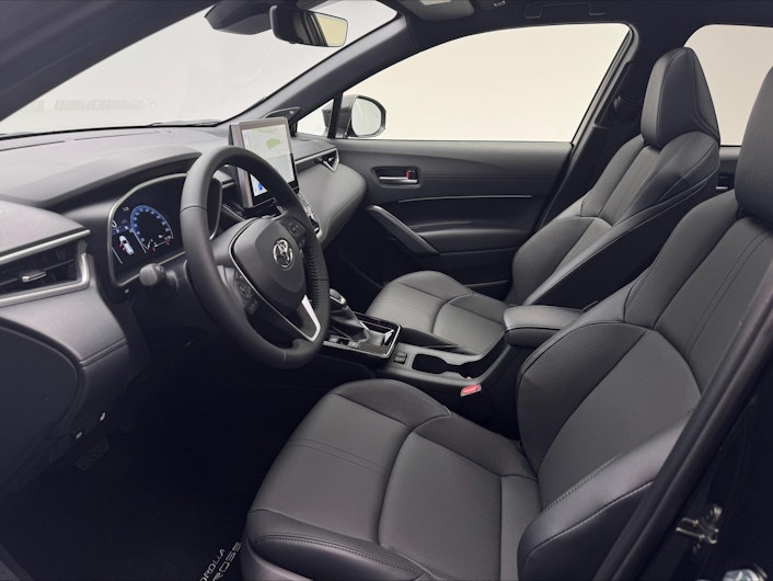 Vehicle image TOYOTA COROLLA CROSS