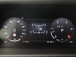 Vehicle image LAND ROVER Defender 110 3.0 D I6 300 X-Dynamic HSE