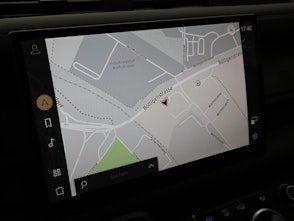 Vehicle image LAND ROVER Defender 110 3.0 D I6 300 X-Dynamic HSE