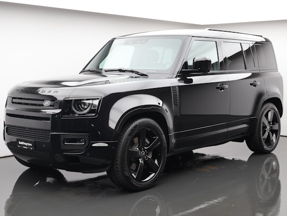First vehicle image