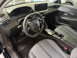 Peugeot 208 1.2 Hybrid Allure Premium