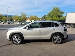 Suzuki S-Cross 1.5 Compact Top Hybrid 4x4